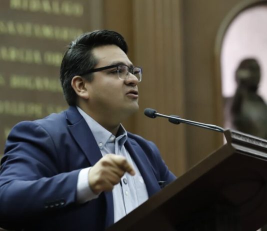 Urgente combatir el reclutamiento de niños y jóvenes: Toño Carreño