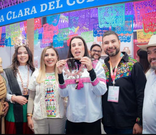 *Dayana Pérez Mendoza impulsa la presencia de Santa Clara del Cobre en el Tianguis Nacional de Pueblos Mágicos*