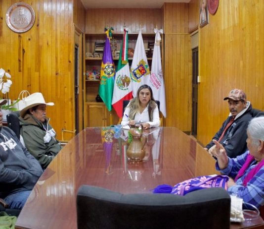 Dayana Pérez Mendoza fortalece el diálogo con la comunidad indígena de Santa Clara del Cobre