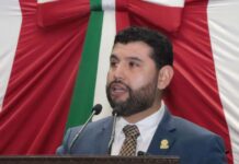 Octavio Ocampo presenta iniciativa para proteger a productores de maíz en Michoacán