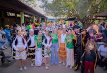 Dayana Pérez Mendoza acompaña con cercanía y fe la Fiesta de Ceniza en Carácuaro