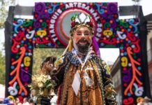 Música, color y tradición: Así se vivió el espectacular desfile del Tianguis Domingo de Ramos