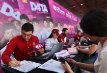 Miles de nicolaitas ya recibieron sus chips del Programa D4TA; continúa la entrega en Ceconexpo