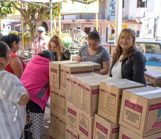 Dayana Pérez Mendoza fortalece apoyo alimentario en Ixtaro
