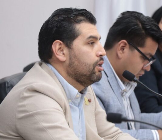 Octavio Ocampo llama a modernizar y blindar el sistema electoral en apertura de mesas por reforma