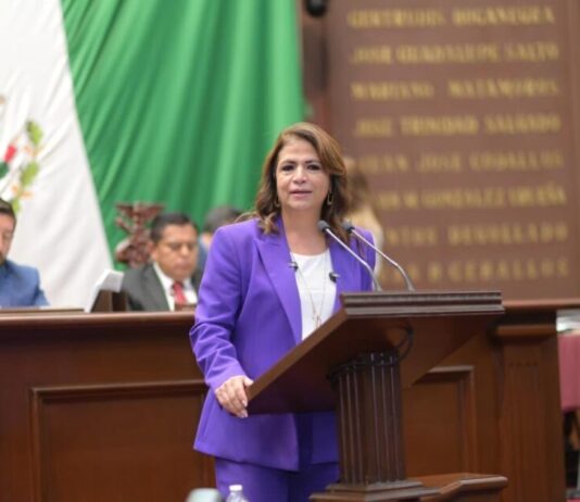 Fabiola Alanís propone que ciudadanía decida en Michoacán con consultas y plebiscitos