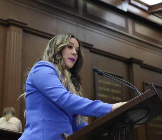 Plantea Xóchitl Ruiz fortalecer la salud digital con acceso municipal a plataformas estatales