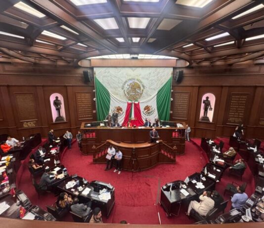 Por Ley, la Lengua de Señas Mexicana se deberá instruir en todos los niveles educativos en Michoacán