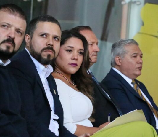 Avanza en Michoacán construcción de una ley más cercana en materia de salud y derechos humanos: Xóchitl Ruiz