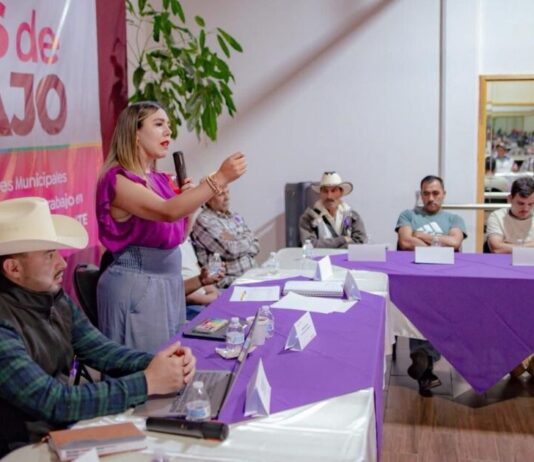 Gobierno de Salvador Escalante fortalece atención a comunidades, encabeza mesa de trabajo Dayana Pérez