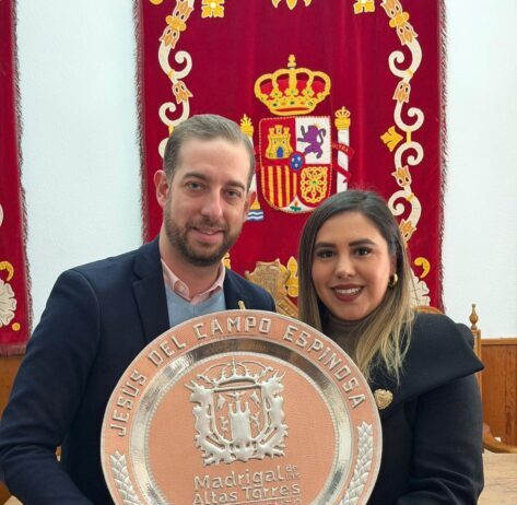 Desde España, Dayana Pérez rinde homenaje a Tata Vasco y fortalece lazos con Salvador Escalante