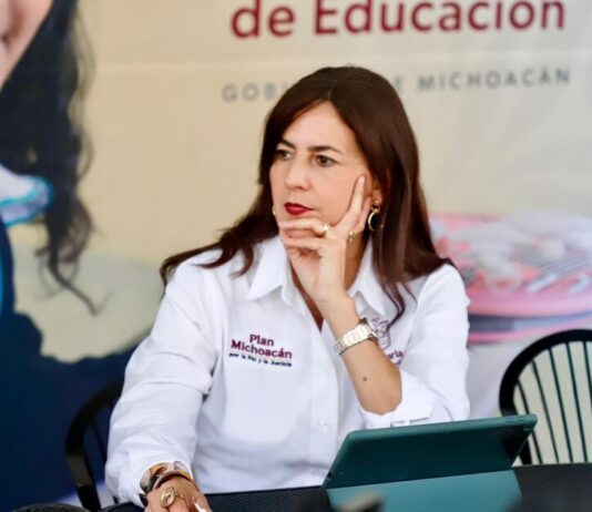 Impulsa Gabriela Molina prevención ante riesgos digitales para estudiantes