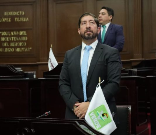 Propone Abraham Espinoza reforma para establecer plazo mínimo de 3 años de matrimonio y acceder a indemnización por trabajo doméstico y de cuidados