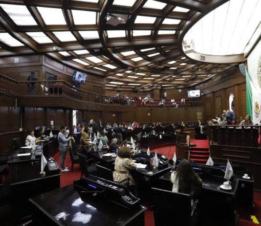 Genera 76 Legislatura, mejores condiciones para el desarrollo profesional de las y los jóvenes michoacanos