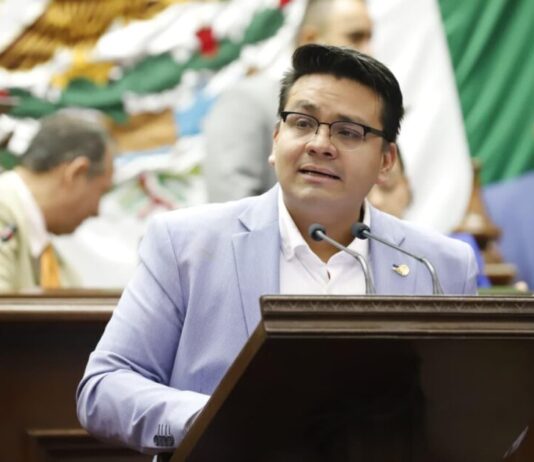 Presenta Toño Carreño reforma integral para en materia de salud mental para niñas, niños y adolescentes