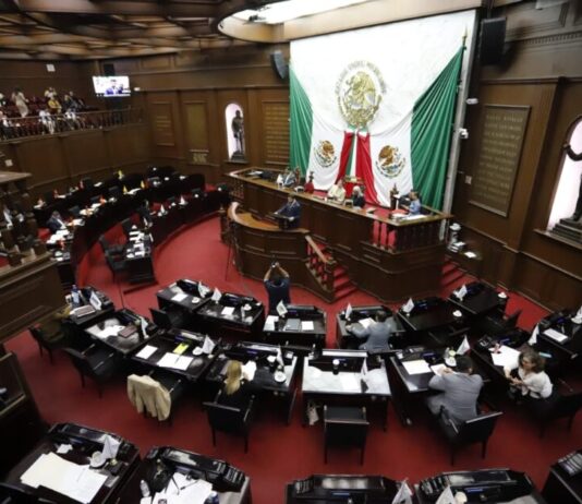 Aprueba 76 Legislatura incorporación de herramientas tecnológicas que permitan ampliar el acceso a los servicios de salud en Michoacán