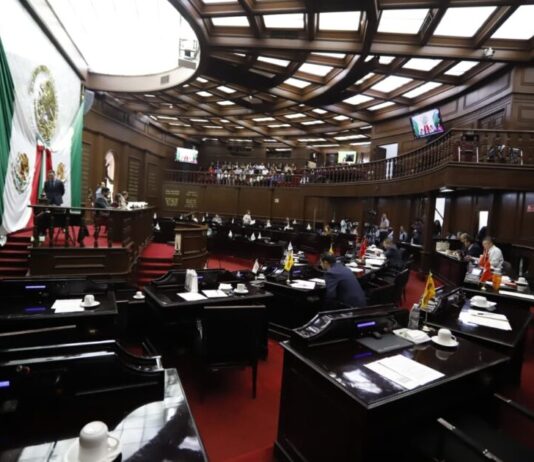Glosó 76 Legislatura rubro de trabajo y previsión social del 4° Informe de Gobierno Estatal