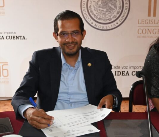 Invita Conrado Paz a participar en concurso Dibujo Parlamentario 2026