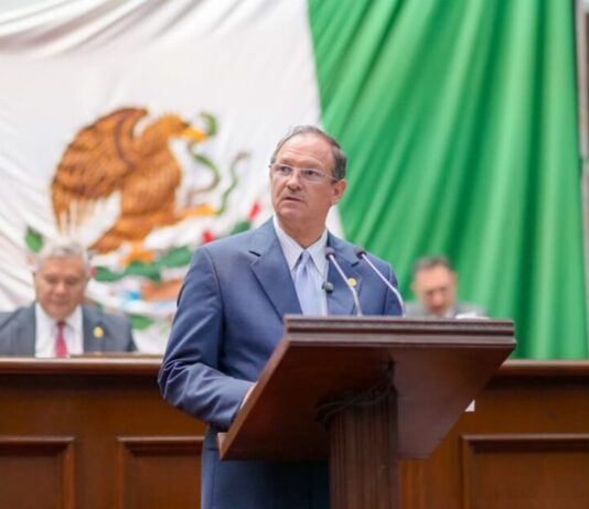 David Martínez Gowman presenta iniciativa para dar certeza jurídica al patrimonio de las familias michoacanas