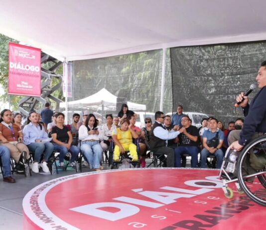 Teleférico de Uruapan, legado para personas con discapacidad: Bedolla
