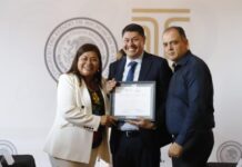 Reconoce Congreso del Estado a la Clínica de Disrafismo Espinal dirigida por el doctor Agustín Calderón Pérez