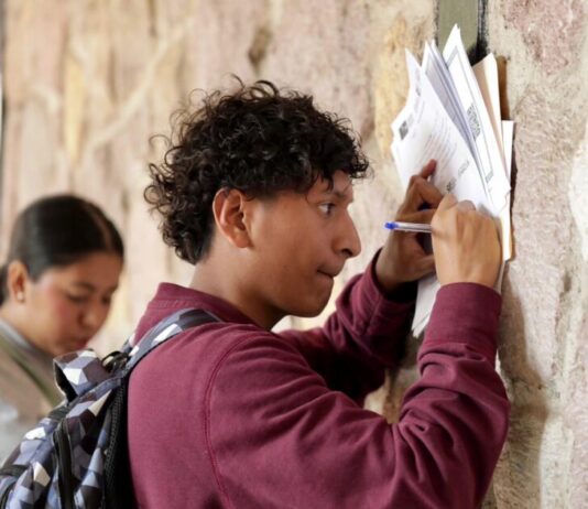 ¡Que no se te pase! Mañana inicia la entrega de fichas para Escuelas Normales