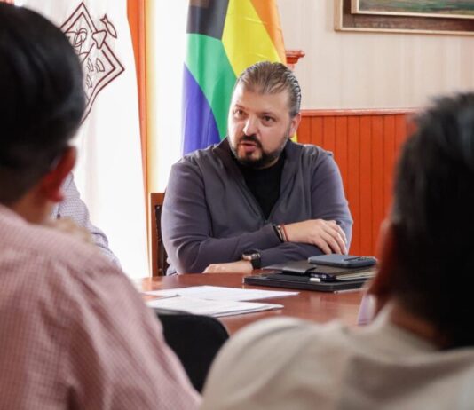 Gobierno de Michoacán mantiene abierta la vía del diálogo con habitantes de Pomaro: Raúl Zepeda