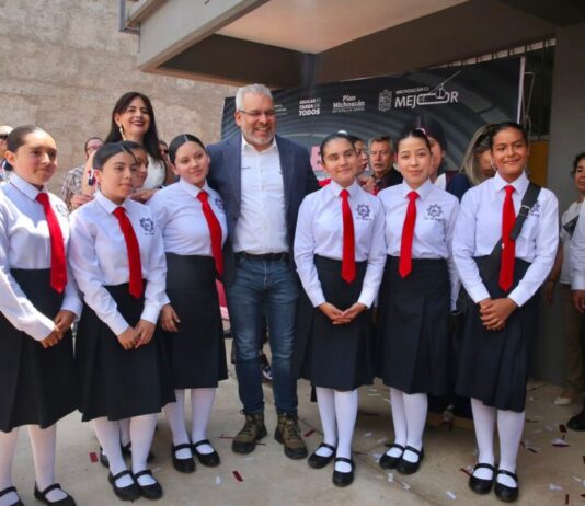¡Instalaciones dignas! Inaugura Bedolla Secundaria Técnica 167 en Pátzcuaro