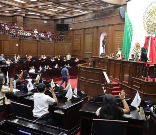 Congreso del Estado recibe a niñas y niños que participarán en el Parlamento Infantil Incluyente 2026