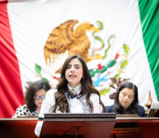 Giulianna Bugarini propone acercar orientación jurídica gratuita a las familias michoacanas