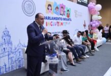 Al darles la bienvenida, diputados motivan a la niñez a alzar la voz para ser factor de cambio en Michoacán
