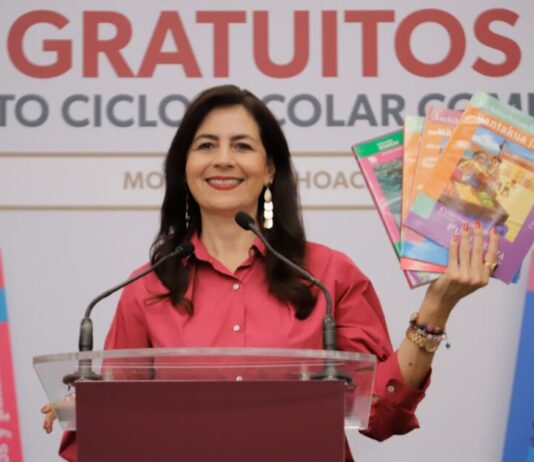 Michoacán , primer lugar nacional en entrega de Libros de Texto: Gabriela Molina