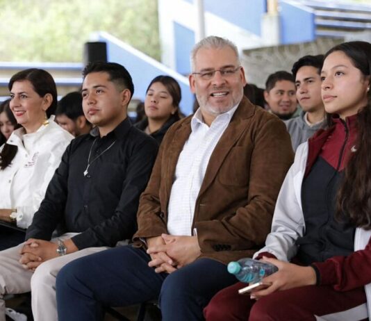 Con reforma constitucional “Data Datos Gratis” garantizará internet a 236 mil alumnos en Michoacán