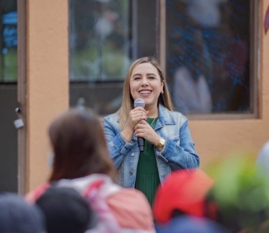 Dayana Pérez impulsa la conciencia ambiental entre niñas y niños de Salvador Escalante