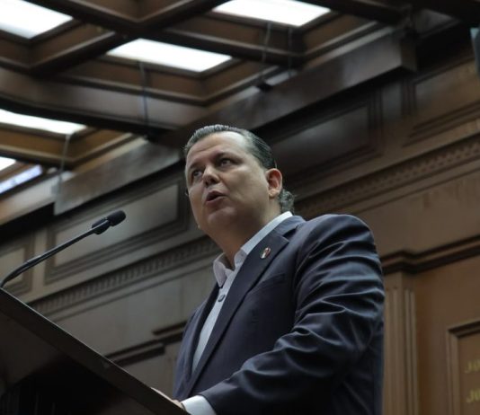 Memo Valencia propopne castigar con 40 años de prisión el reclutamiento forzado