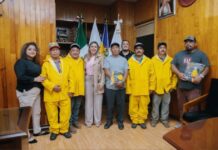 Dayana Pérez fortalece las condiciones laborales del personal de Limpia con entrega de impermeables