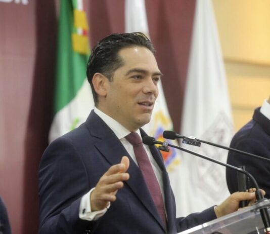 Distribuidor vial en Zamora estará listo para julio de 2027: Rogelio Zarazúa