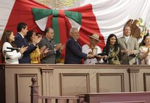 Entrega 76 Legislatura Presea “Suprema Junta Nacional Americana” a las Comunidades Indígenas Mazahua con Autogobierno