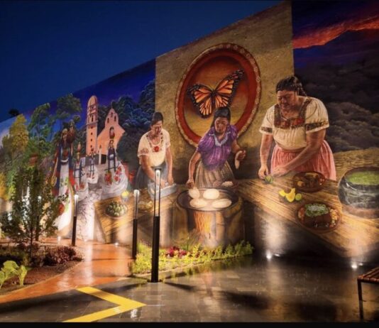 El mural más grande de Michoacán se encuentra en la Plaza de la Ranita en Uruapan