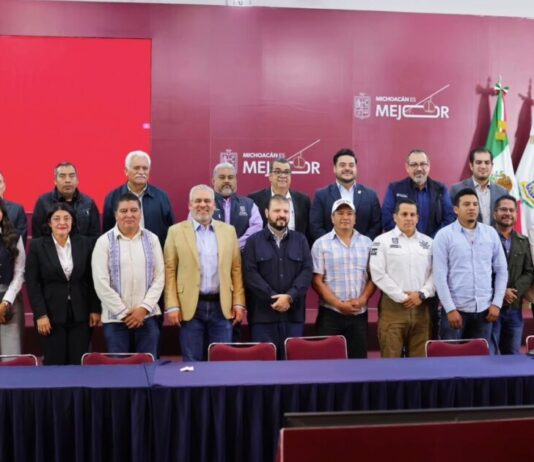 Bedolla y autoridades de Cherán acuerdan ruta de trabajo para 2027