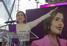 Rinde Brissa Arroyo Segundo Informe Legislativo