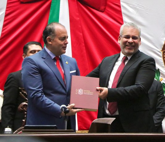 Michoacán recuperó el rumbo, pero aún quedan pendientes por resolver: Baltazar Gaona, al recibir el Quinto Informe de Gobierno