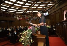 Bedolla le cumple a Michoacán, afirma Erendira Isauro al contestar al Quinto Informe de Gobierno