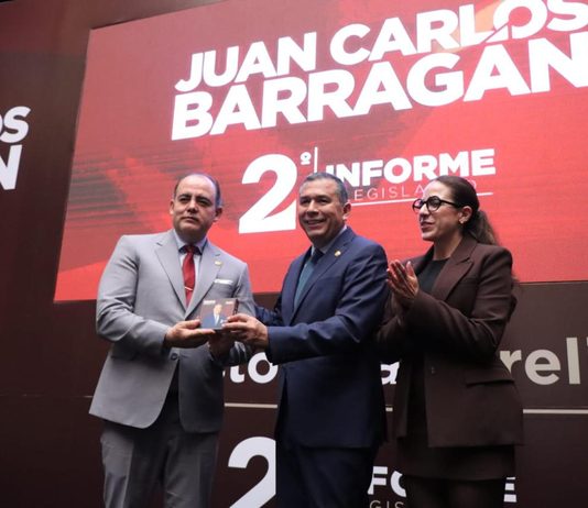 Rinde Juan Carlos Barragán su Segundo Informe de Actividades Legislativas