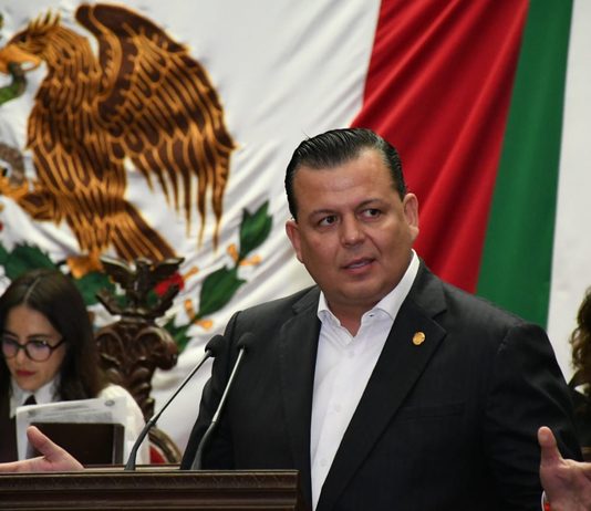 Memo Valencia celebra aprobación de iniciativa que permite que todas las patrullas cuenten con equipo para controlar incendios