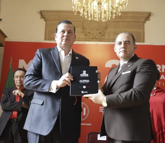 Presenta Guillermo Valencia su Segundo informe de Actividades Legislativas.