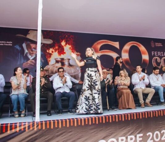 Dayana Pérez Mendoza encabezó el inicio de la 60 Feria Nacional del Cobre en Santa Clara del Cobre