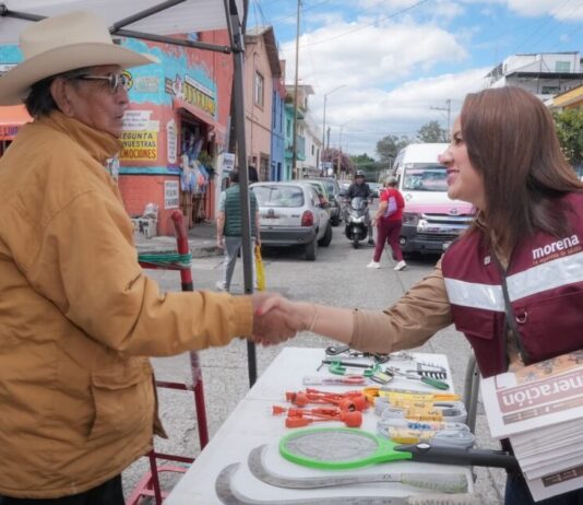 Gladyz Butanda establece contacto directo con comerciantes de Morelia