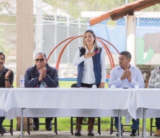 Dayana Pérez Mendoza fortalece infraestructura educativa con nueva techumbre en Santa Rita