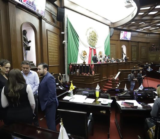 Garantiza 76 Legislatura autonomía sindical real en Michoacán